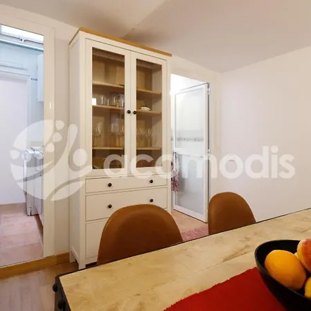 Great And 1 Bedroom Close To Camp Nou Барселона