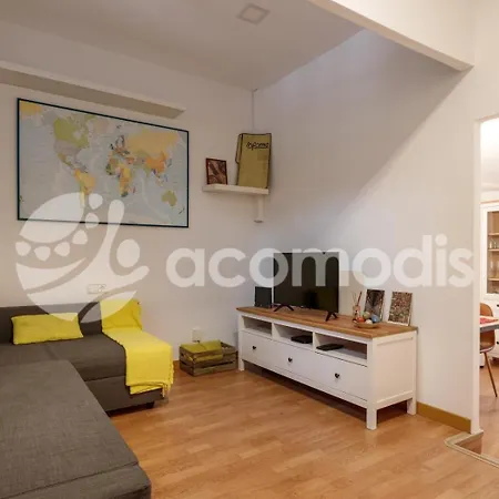 Great And 1 Bedroom Close To Camp Nou Апартаменты